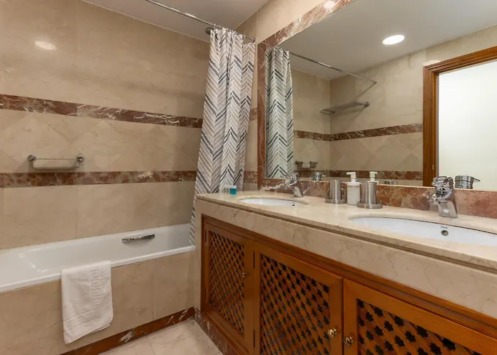 Mtr - Marbella Temporary Rent Two Bedrooms Apartment Av Del Mar