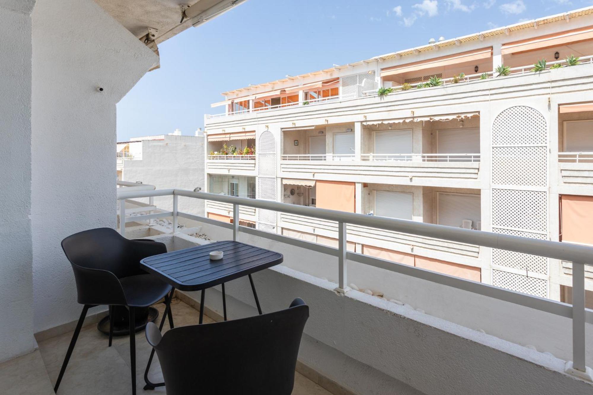 Mtr - Temporary Rent Two Bedrooms Av Del Mar * Marbella